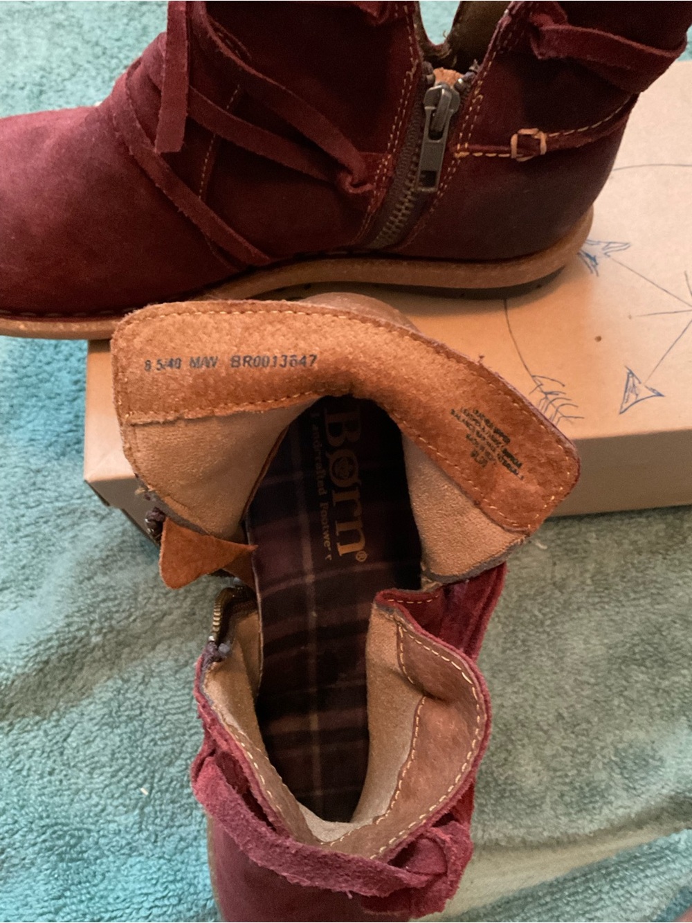 Born Women's Lace-Up Suede Ankle Boots in Burgundy - Picture 4 of 4